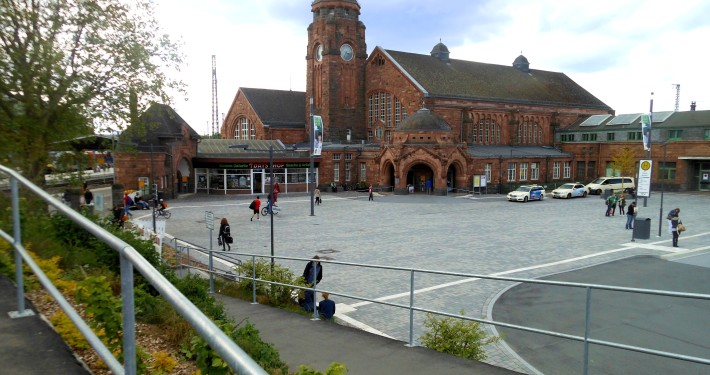 Bahnhofsvorplatz